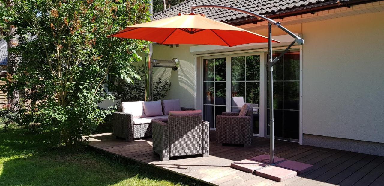 Ferienhaus Fichtenwalde, 160m², 3 SZ, 2 Bäder, bis 6 Personen, Garten, VDSL Exterior foto