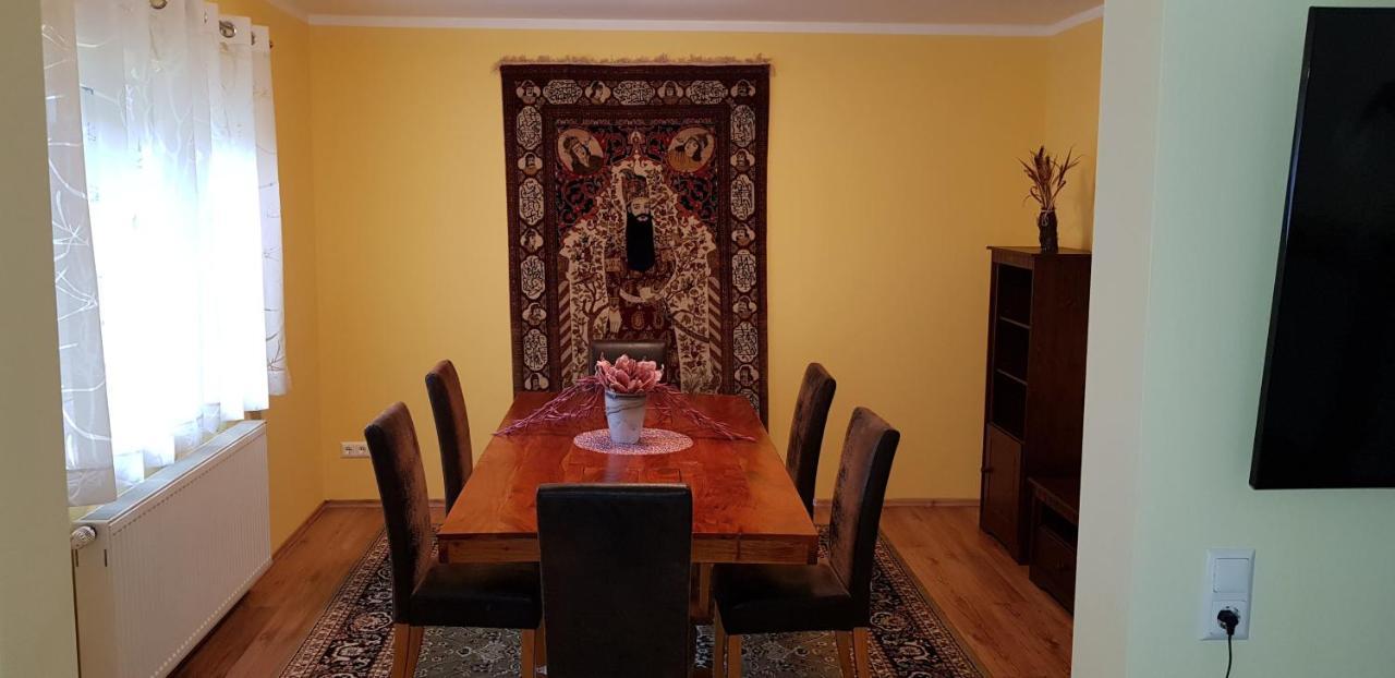 Ferienhaus Fichtenwalde, 160m², 3 SZ, 2 Bäder, bis 6 Personen, Garten, VDSL Exterior foto